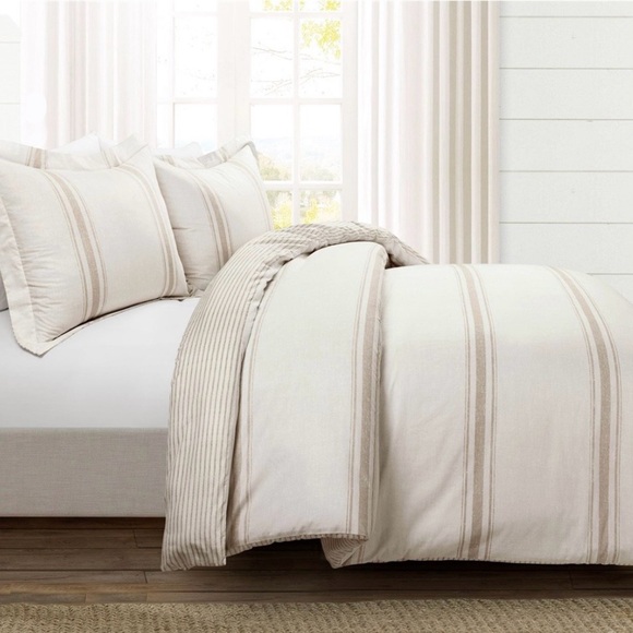 Lush Decor Other - Lush Decor Farmhouse Stripe 3 Piece Duvet Cover Set Dark Grey Queen
